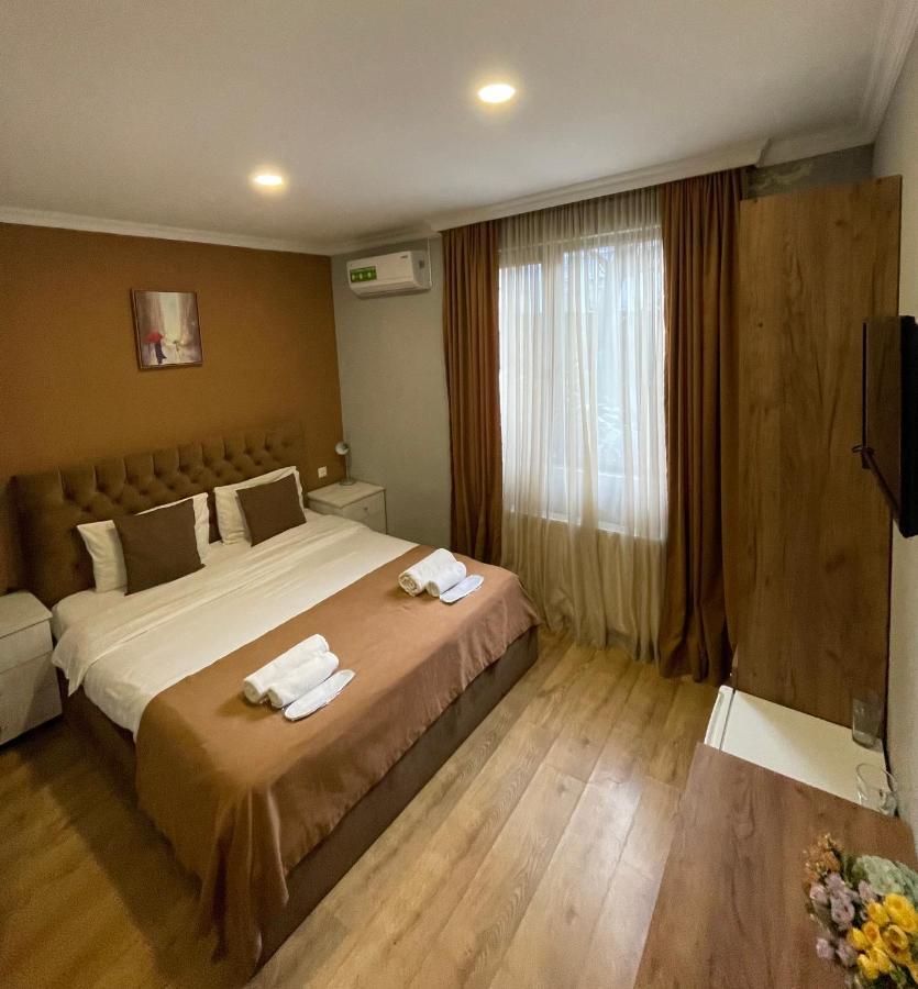 Book Hotel Tbilisi Bagian luar foto