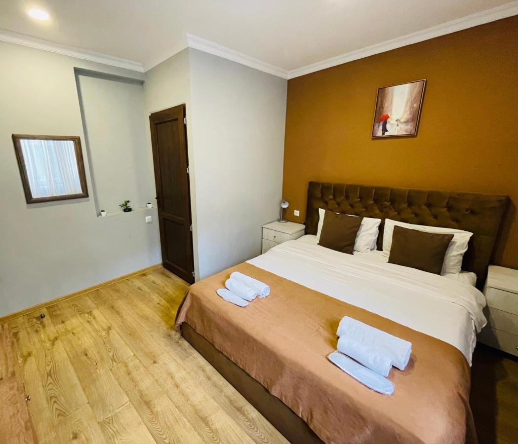 Book Hotel Tbilisi Bagian luar foto